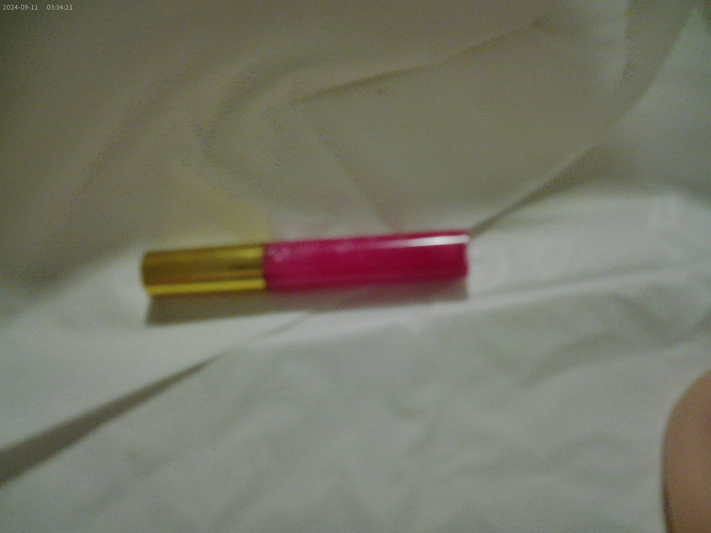 berry lipgloss